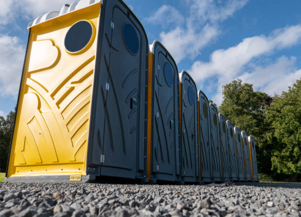 Best Portable Restroom Maintenance and Cleaning  in Kirtland, OH
